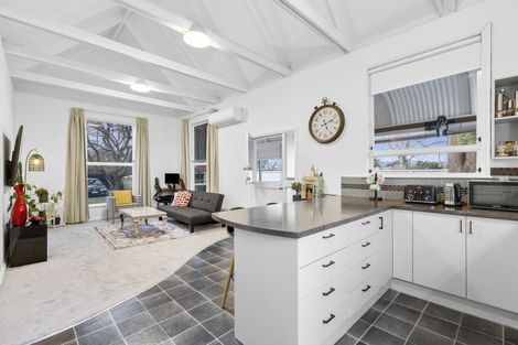 Photo of property in 3/201 Victoria Street, Cambridge, 3434