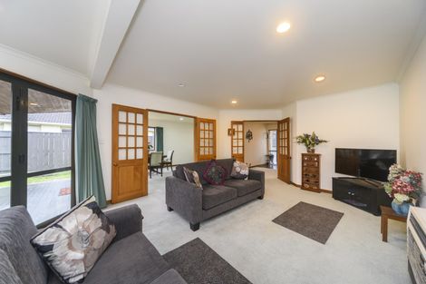Photo of property in 4 Jensen Street, Hokowhitu, Palmerston North, 4410