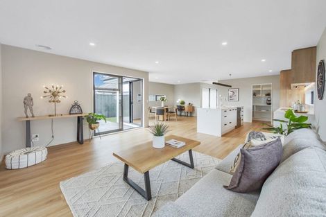 Photo of property in 164 Shillingford Boulevard, Rolleston, 7615