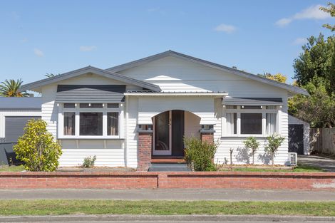 Photo of property in 26 Thomson Street, West End, Palmerston North, 4412