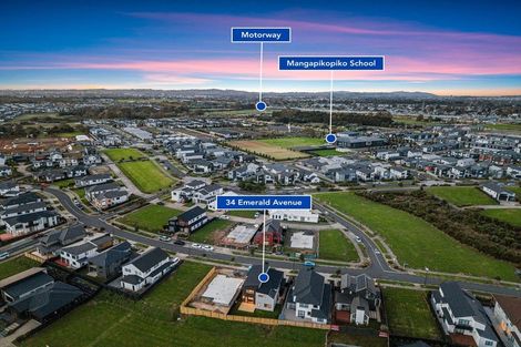 Photo of property in 34 Emerald Avenue, Rosehill, Papakura, 2113