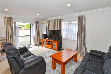 Photo of property in 3/45 West Street, Pukekohe, 2120