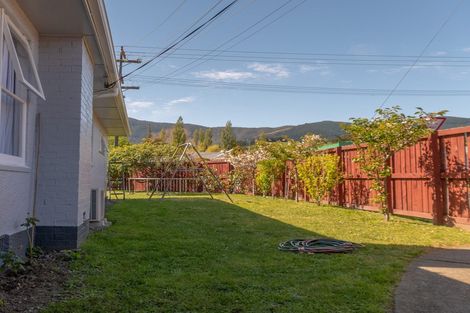 Photo of property in 76 Neale Avenue, Stoke, Nelson, 7011