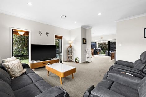 Photo of property in 1 Pinotage Drive, Greenmeadows, Napier, 4112