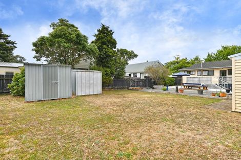 Photo of property in 77 Gemstone Drive, Birchville, Upper Hutt, 5018