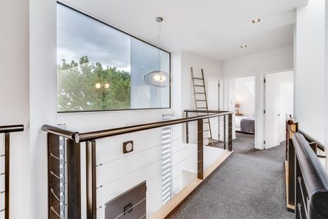 Photo of property in 24 Huntingdon Place, Avonhead, Christchurch, 8042