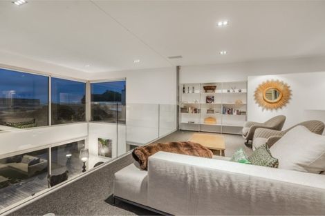 Photo of property in 39 Taumata Road, Omaha, 0986