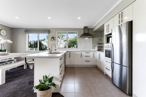 Photo of property in 6 Bentley Rise, Flagstaff, Hamilton, 3210