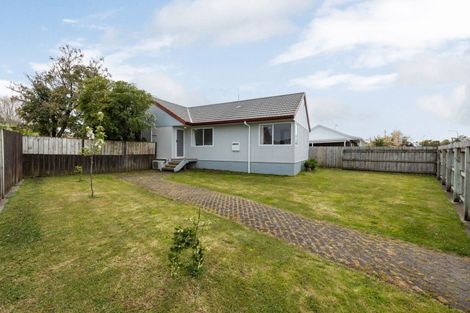 Photo of property in 6 Kentucky Crescent, Nawton, Hamilton, 3200