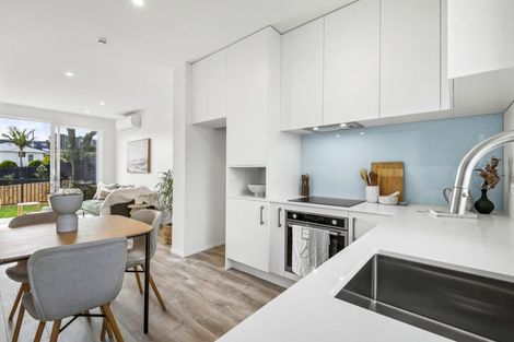 Photo of property in 7a Camrose Place, Glenfield, Auckland, 0629