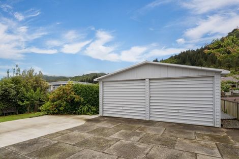 Photo of property in 168 Waikawa Road, Picton, 7220