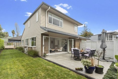 Photo of property in 17b Humphrey Kemp Avenue, Henderson, Auckland, 0612