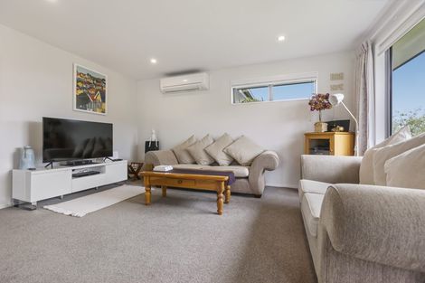 Photo of property in 4 Ethereal Crescent, Mount Pisa, Cromwell, 9383