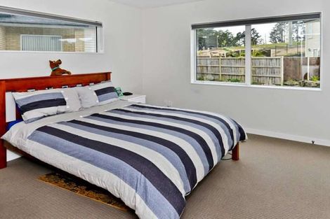 Photo of property in 113 Laurel Oak Drive, Schnapper Rock, Auckland, 0632