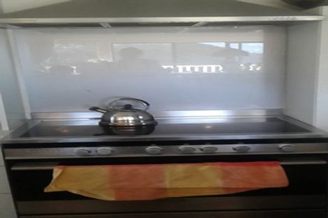 Photo of property in 11 Governors Bay Road, Cass Bay, Lyttelton, 8082