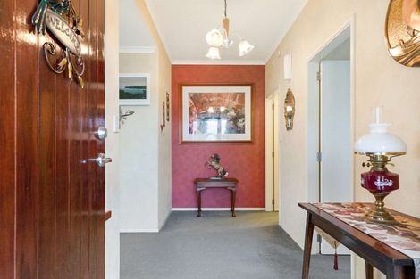 Photo of property in 37 Pacific Cove Drive, Papamoa Beach, Papamoa, 3118