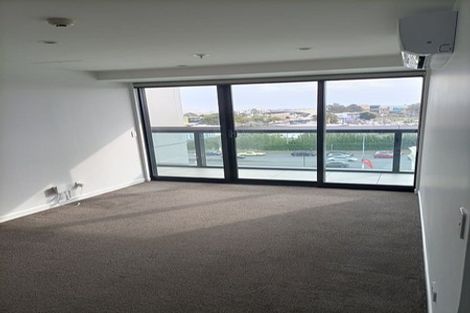 Photo of property in 311/8 Lakewood Court, Manukau, Auckland, 2104