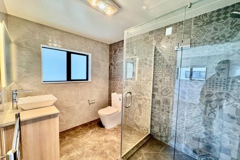 Photo of property in 64e Coxhead Road, Manurewa, Auckland, 2102