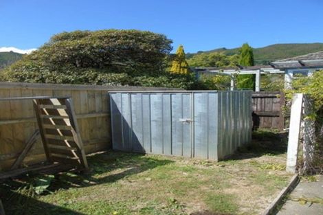 Photo of property in 85 Seddon Street, Naenae, Lower Hutt, 5011