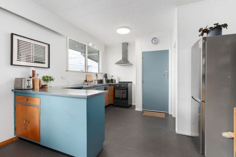 Photo of property in 2 Hinau Place, Lansdowne, Masterton, 5810