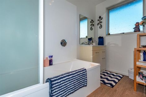 Photo of property in 4/110 Barbour Street, Waltham, Christchurch, 8011