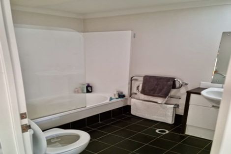 Photo of property in 2f/160 Symonds Street, Eden Terrace, Auckland, 1010