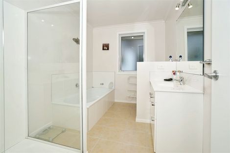 Photo of property in 23a Brookview Court, Queenwood, Hamilton, 3210