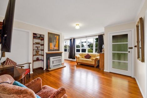 Photo of property in 16 Egmont Street, Kaponga, Hawera, 4679