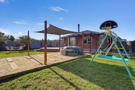 Photo of property in 5a Woodgrove Avenue, North New Brighton, Christchurch, 8083
