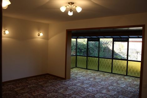 Photo of property in 19 Ontario Place, Wainoni, Christchurch, 8061