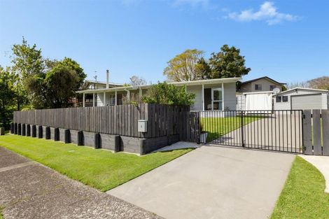 Photo of property in 6 Milsom Place, Te Puke, 3119