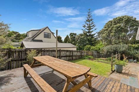 Photo of property in 17 Tuatara Drive, Te Kamo, Whangarei, 0112