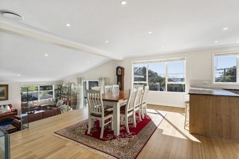 Photo of property in 11 Tui Vale Road, Shelly Park, Auckland, 2014