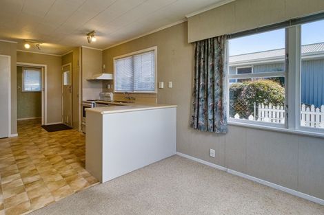 Photo of property in 19 Flaxmere Avenue, Flaxmere, Hastings, 4120