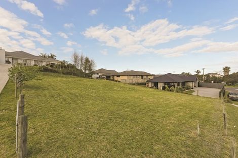 Photo of property in 8 Tralee Street, Omokoroa, 3114
