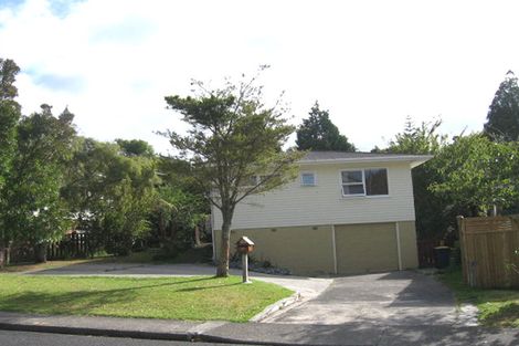 Photo of property in 35 Lynden Avenue, Hillcrest, Auckland, 0627