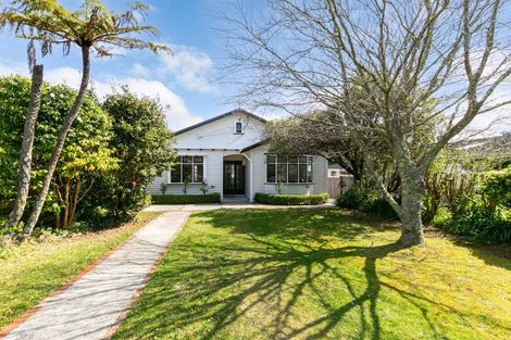 Photo of property in 22 Izard Road, Khandallah, Wellington, 6035