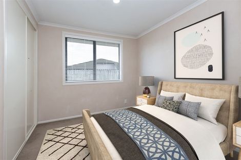 Photo of property in 96 Redcastle Drive, East Tamaki, Auckland, 2013