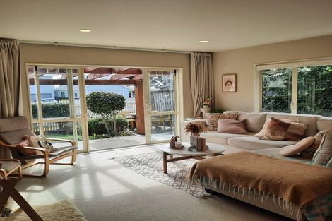 Photo of property in 22 Torkar Road, Clarks Beach, 2122