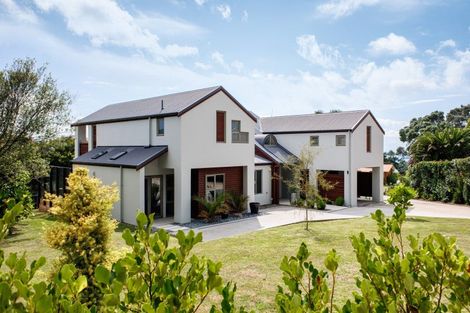 Photo of property in 98 Otarawairere Road, Ohope, 3121