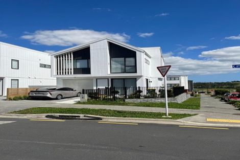 Photo of property in 2 Porowha Road, Westgate, Auckland, 0814