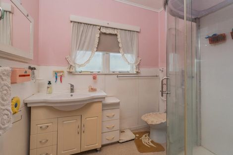 Photo of property in 5 Gifford Avenue, Wesley, Auckland, 1041