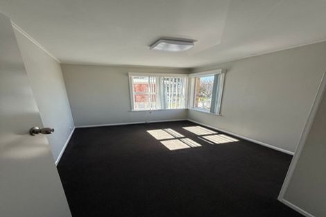 Photo of property in 36 Rathgar Road, Henderson, Auckland, 0610