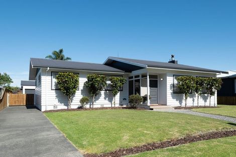 Photo of property in 30 Exeter Crescent, Pirimai, Napier, 4112