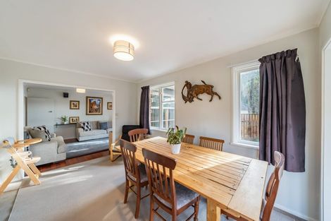 Photo of property in 51 Wyndham Road, Pinehaven, Upper Hutt, 5019