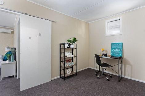 Photo of property in 13 Ruru Place, Tokoroa, 3420