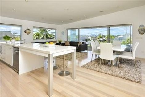 Photo of property in 72 Francis Street, Hauraki, Auckland, 0622
