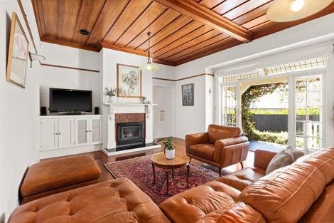 Photo of property in 5 Nigel Street, Havelock North, 4130