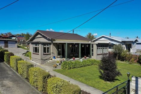 Photo of property in 39 Racecourse Road, Waipukurau, 4200