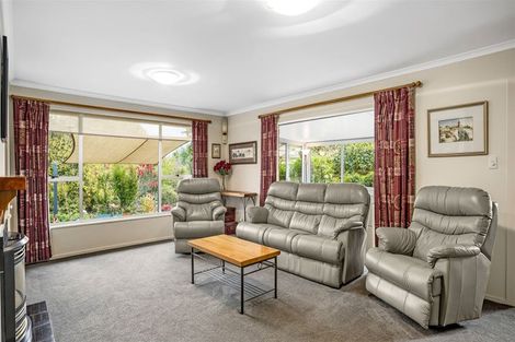 Photo of property in 21 Bidwell Place, Hillmorton, Christchurch, 8025